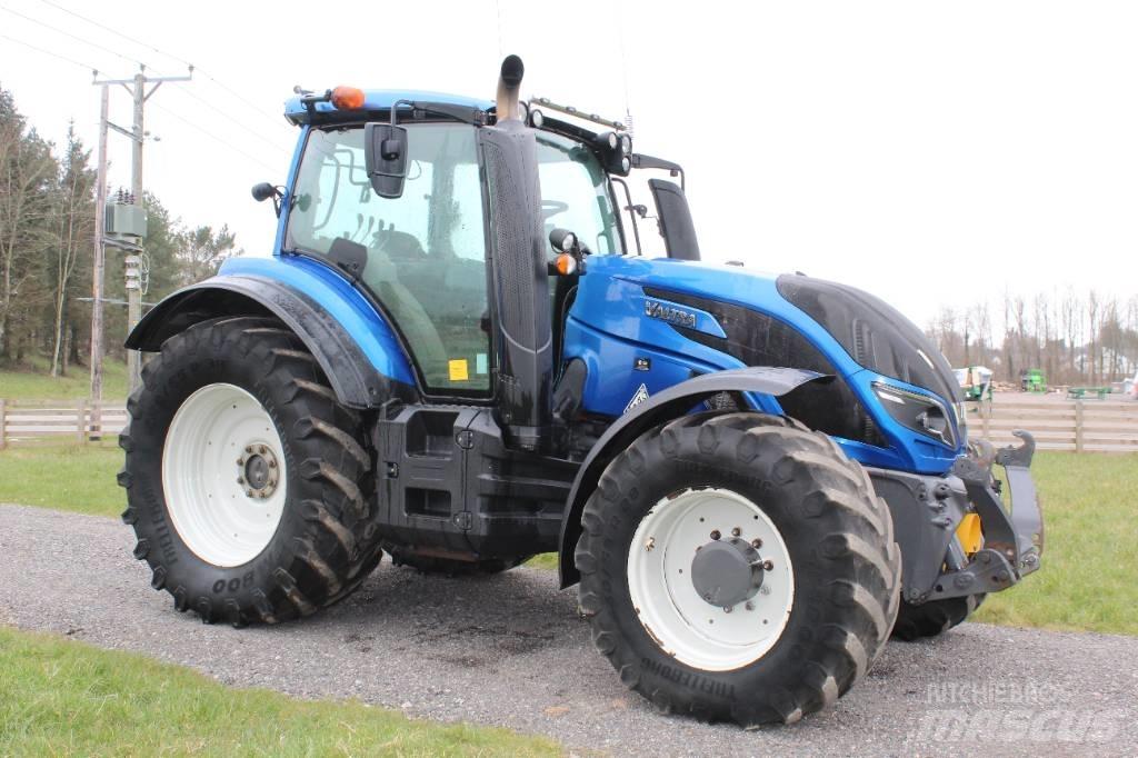 Valtra T174 Tractor Miško traktoriai