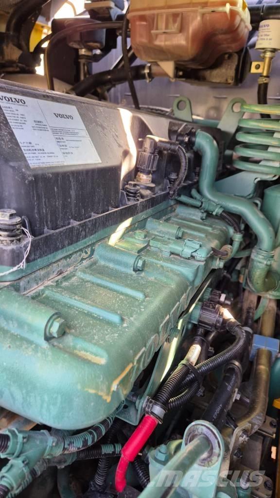 Volvo A 25 E Karjeriniai savivarčiai