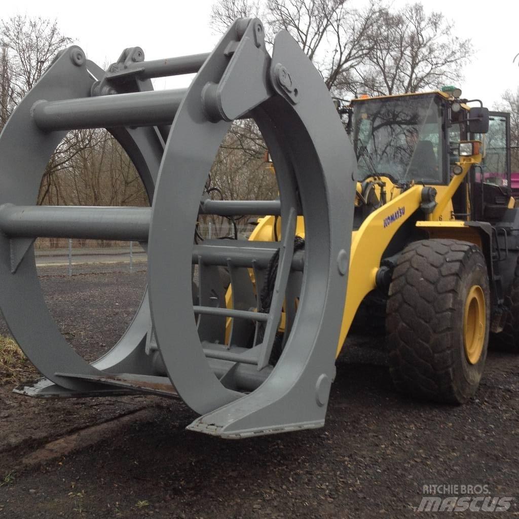 Komatsu WA 470-6 Griebtuvai