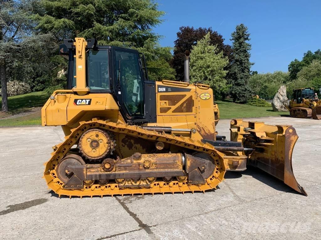 CAT D 6 N XL Vikšriniai buldozeriai