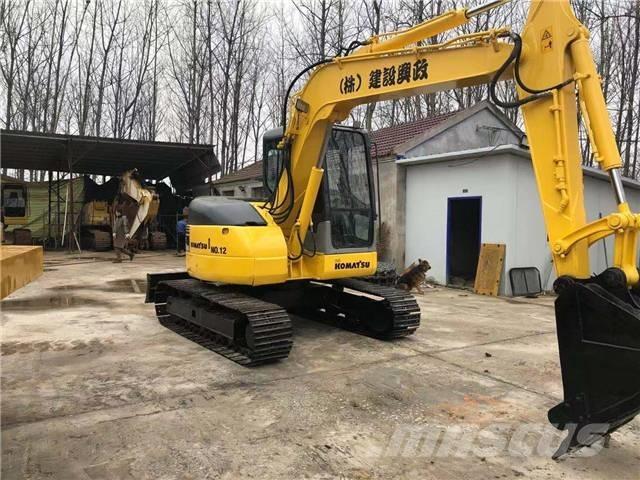 Komatsu PC130 Vikšriniai ekskavatoriai