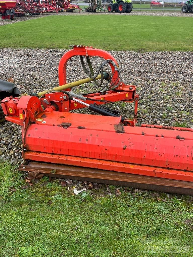 Maschio Giraffa 210 Ganyklų šienapjovės / rėžtuvės