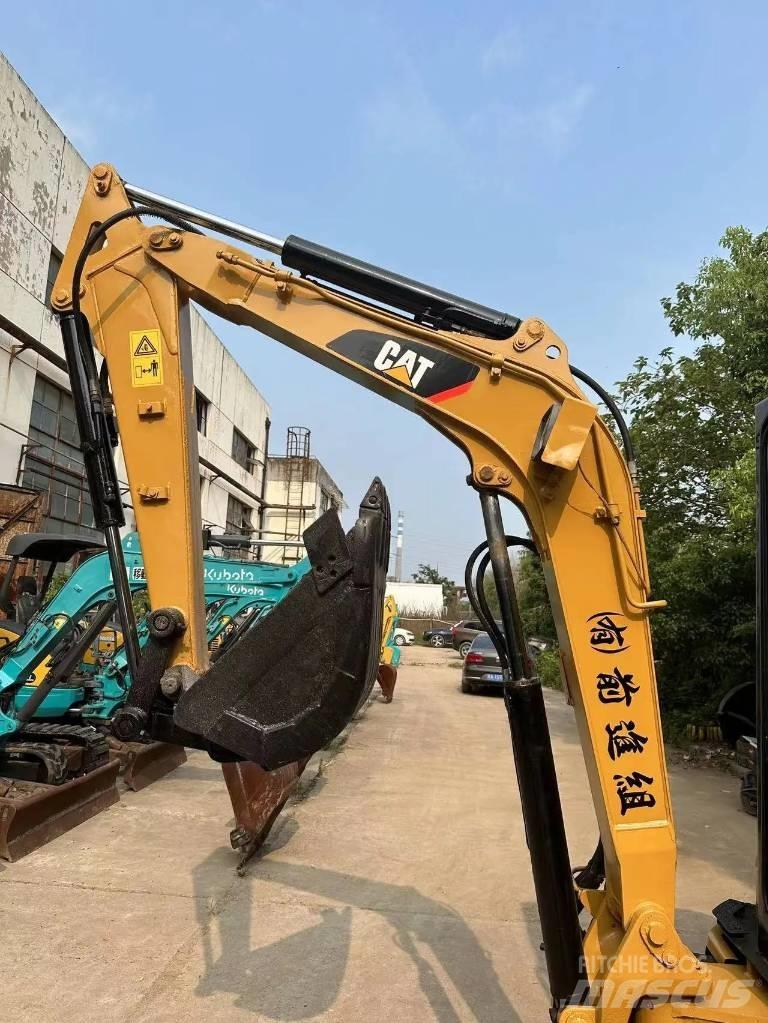 CAT 303CR Vikšriniai ekskavatoriai