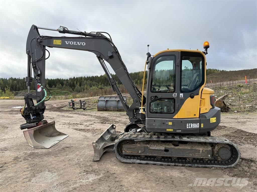 Volvo ECR88 D Vidutinės galios ekskavatoriai 7-12 t