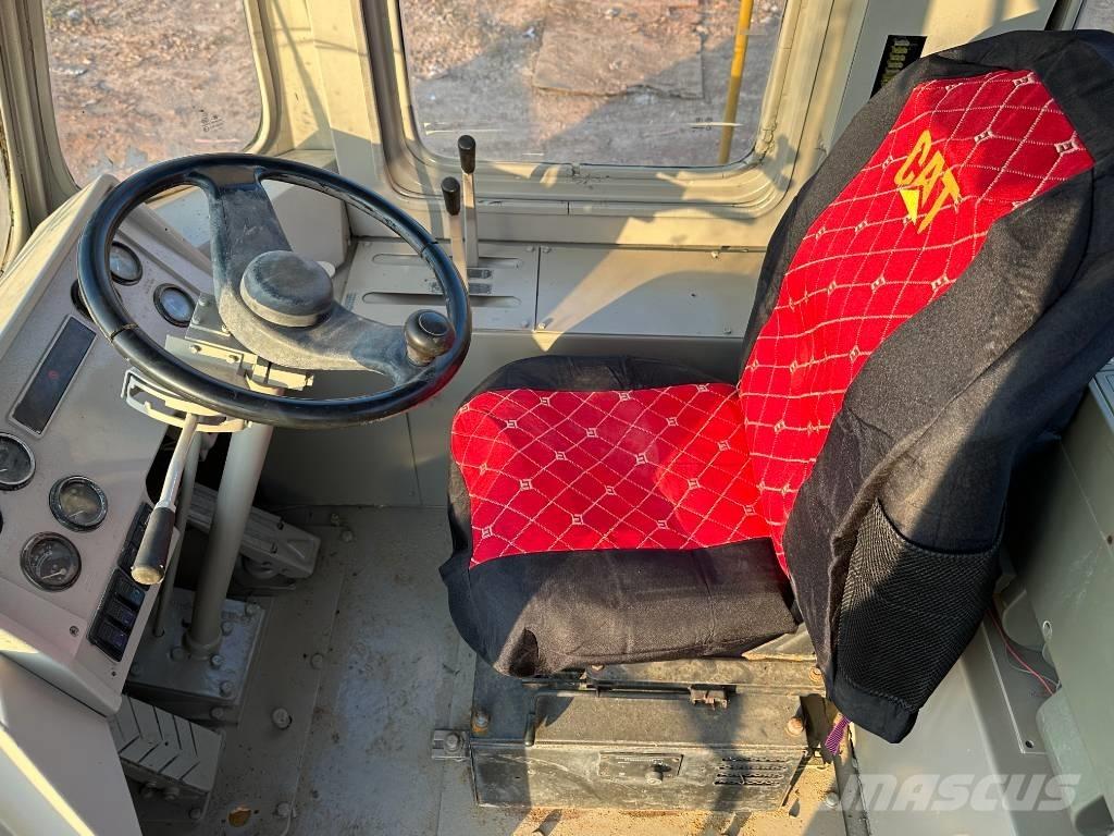 CAT 950E Naudoti ratiniai krautuvai