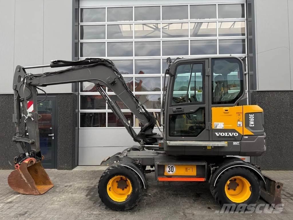 Volvo EW60E | A/C Vidutinės galios ekskavatoriai 7-12 t