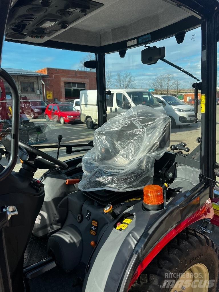 Yanmar SA424V-Q Naudoti kompaktiški traktoriai