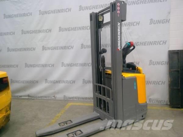 Jungheinrich ERC 212 Savaeigiai rietuvai