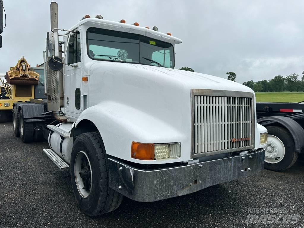 International 9400 Šiukšliavežės