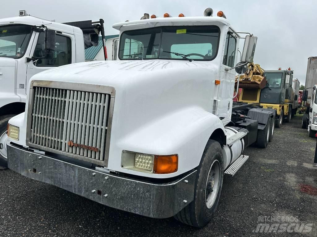 International 9400 Šiukšliavežės