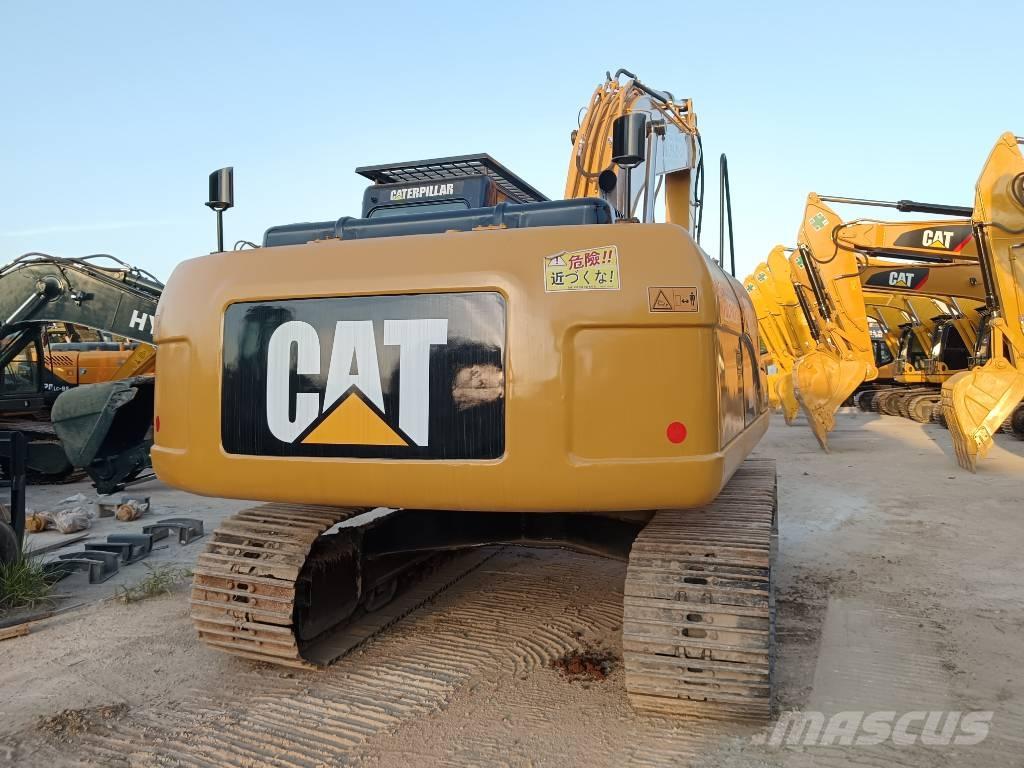 CAT 320D2 Vikšriniai ekskavatoriai