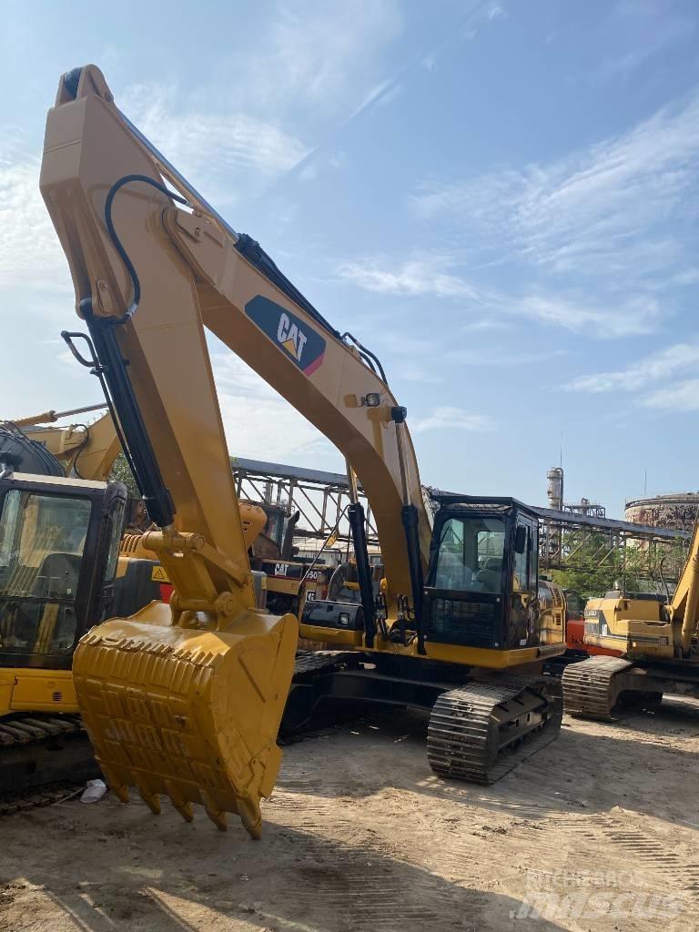 CAT 330 D Vikšriniai ekskavatoriai