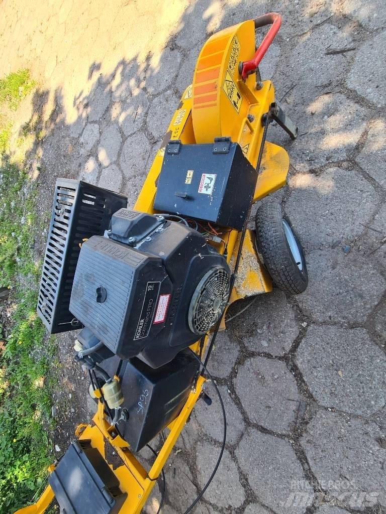  Laski F 460 Kelmų smulkintuvai
