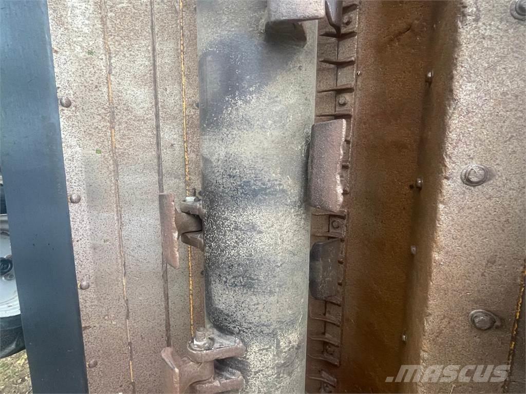 Müthing MU-M 600 Ganyklų šienapjovės / rėžtuvės