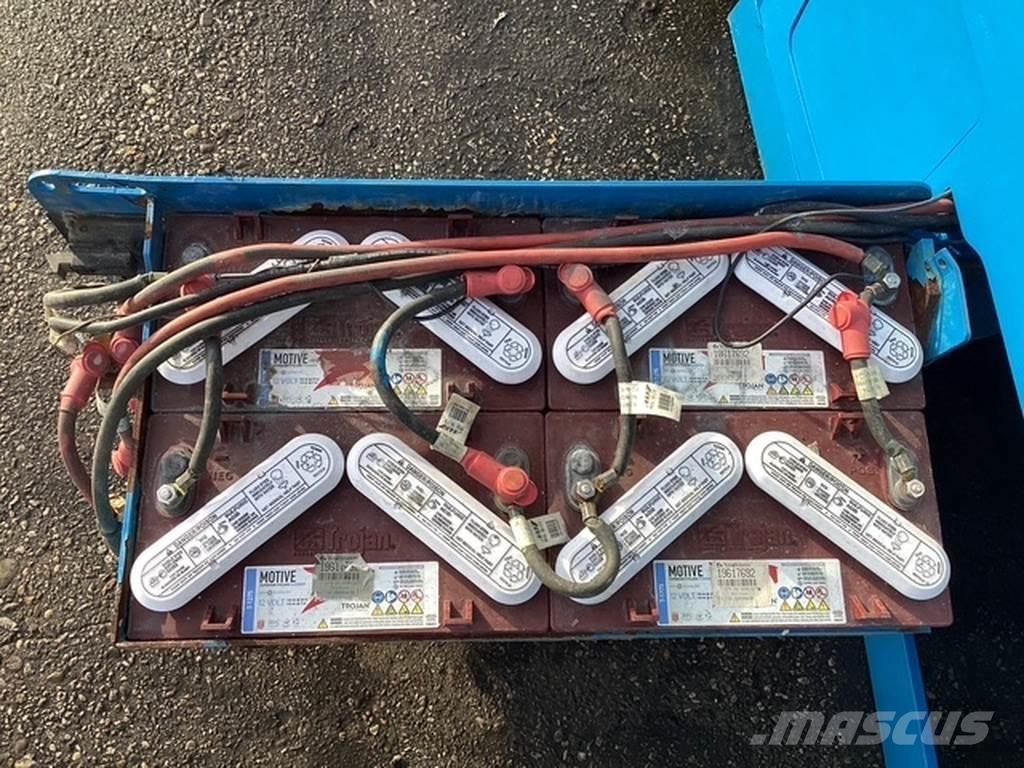 Genie GS4047 Žirkliniai keltuvai