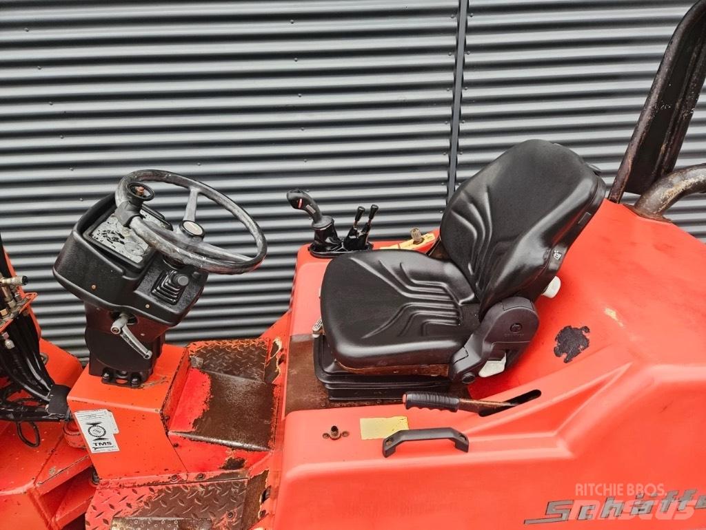 Schäffer 4050 Z Mini krautuvai