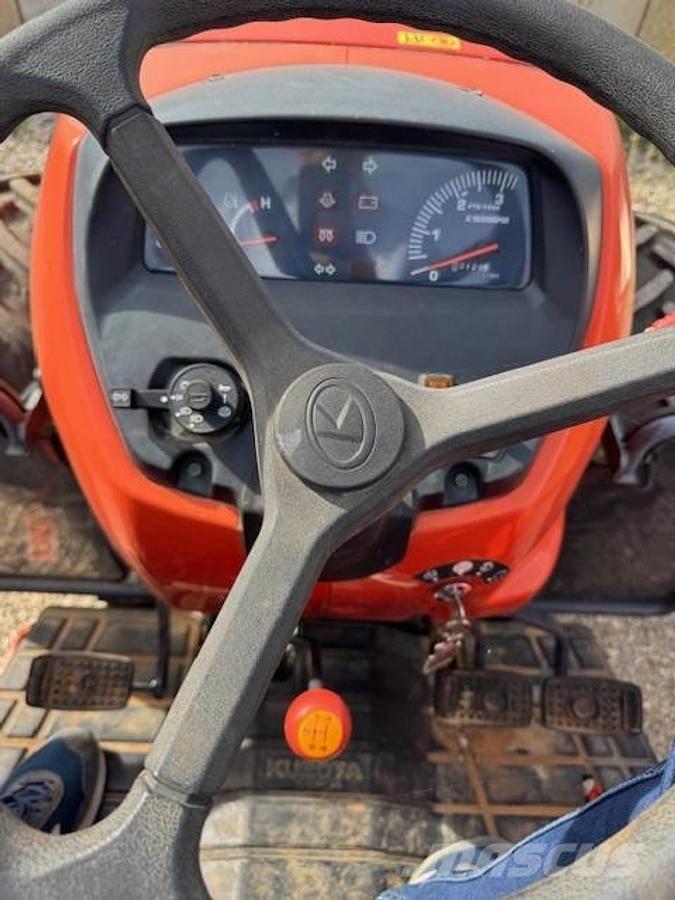 Kubota MK5000 Traktoriai