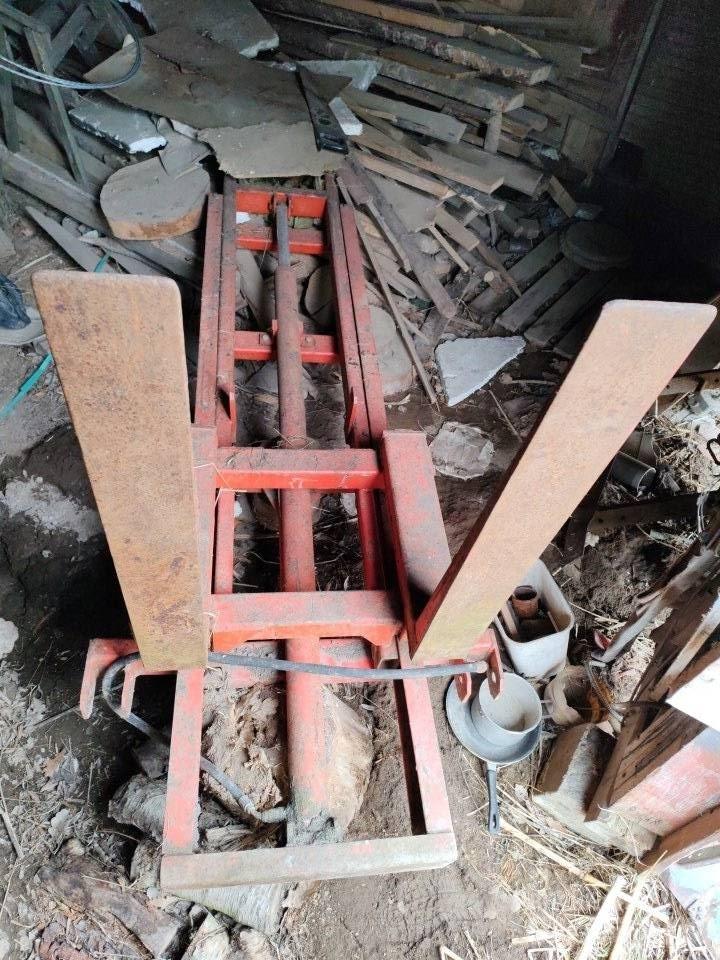 Huhki Lavanostin Kiti krovimo ir kasimo mechanizmai ir jų priedai