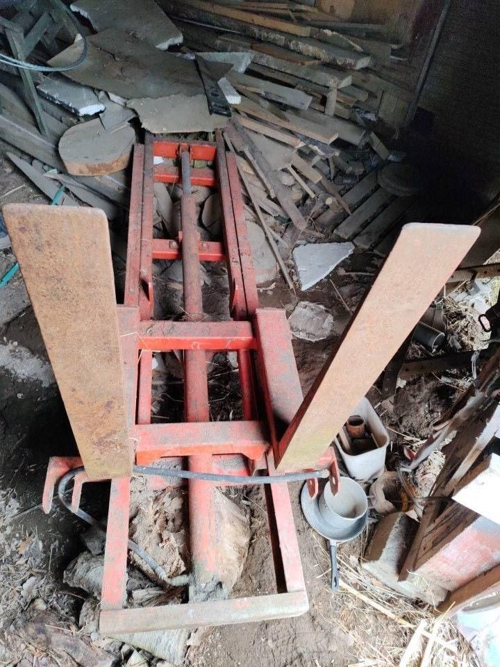 Huhki Lavanostin Kiti krovimo ir kasimo mechanizmai ir jų priedai