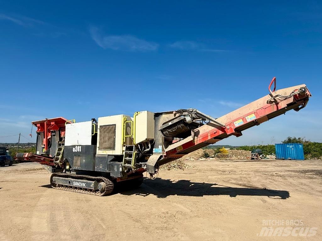 Sandvik QJ 241 Mobilūs smulkintuvai