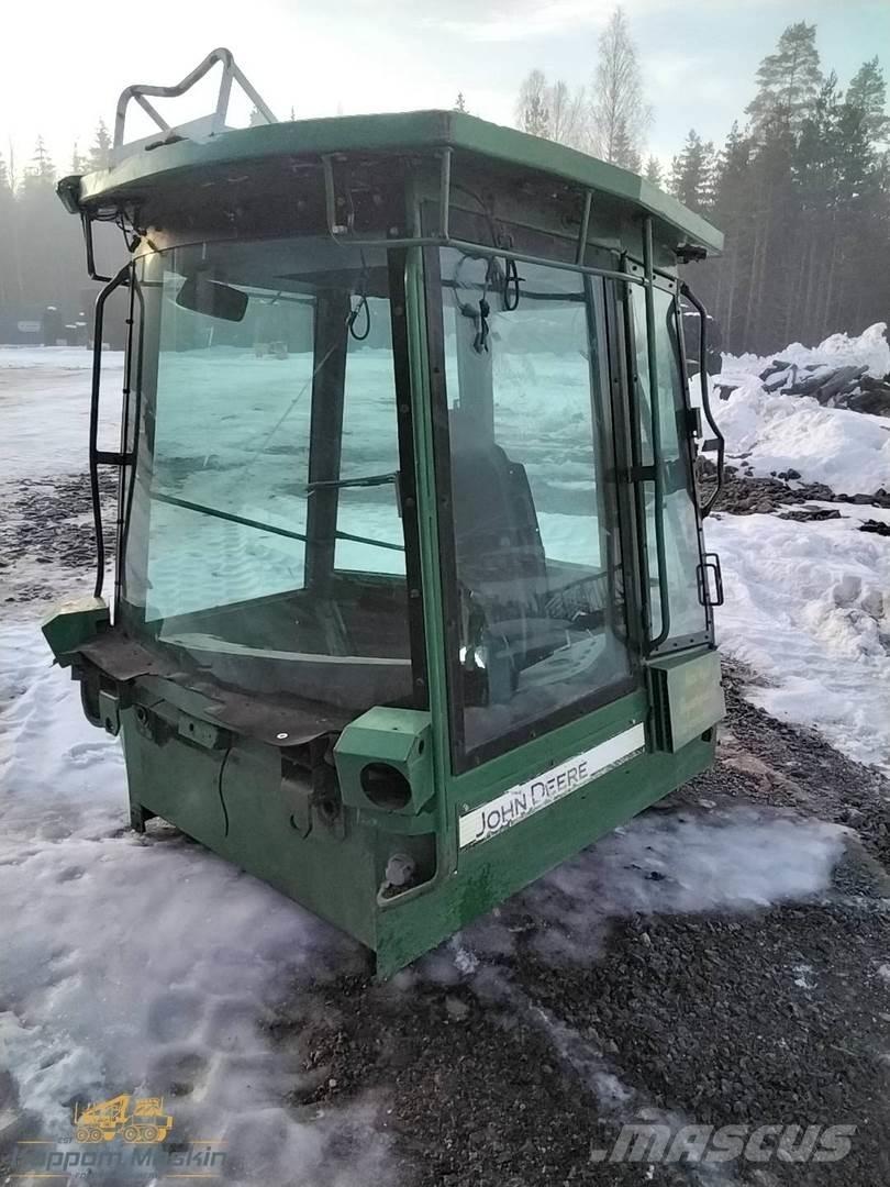 John Deere 1710 Kabinos ir salonai