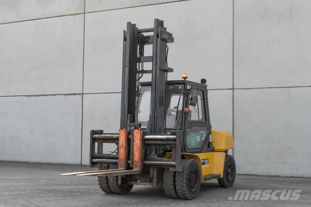 Komatsu FD 80-10 Dyzeliniai krautuvai