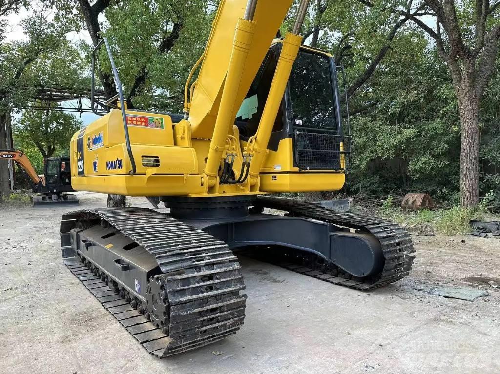 Komatsu PC220-8 Vikšriniai ekskavatoriai