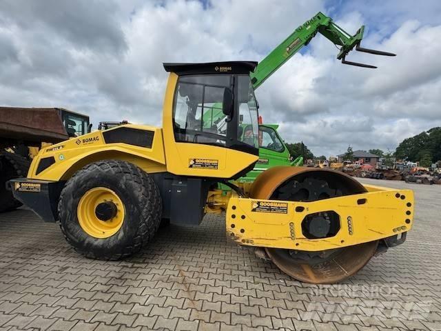 Bomag BW 213 D -5 Vieno būgno volai