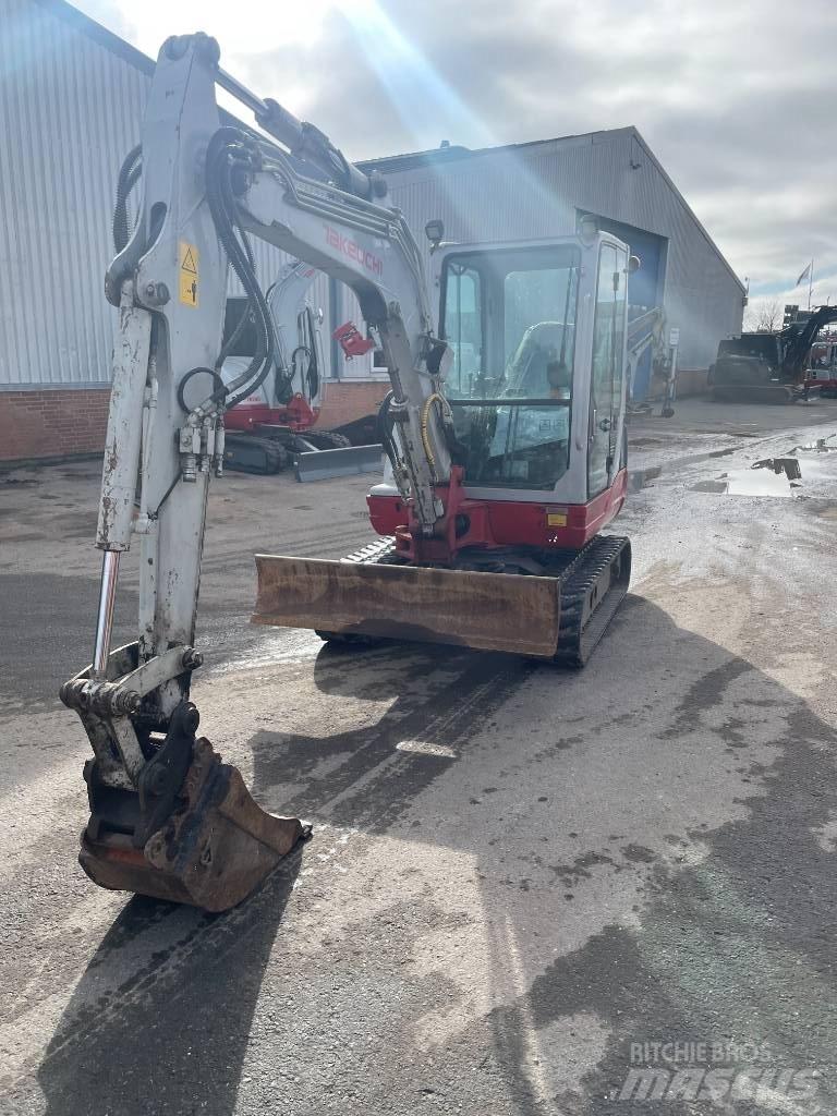 Takeuchi TB 235 Mini ekskavatoriai < 7 t