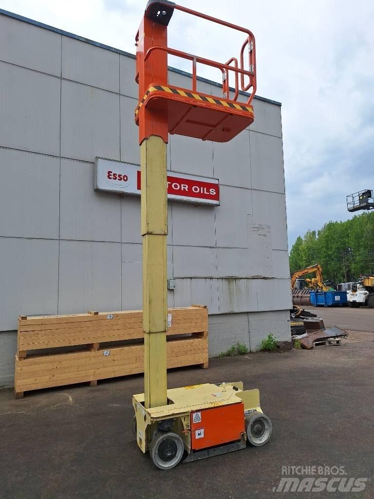 JLG 1230 ES Žirkliniai keltuvai