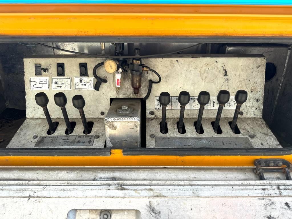 Kenworth T 300 Pagalbos kelyje automobiliai