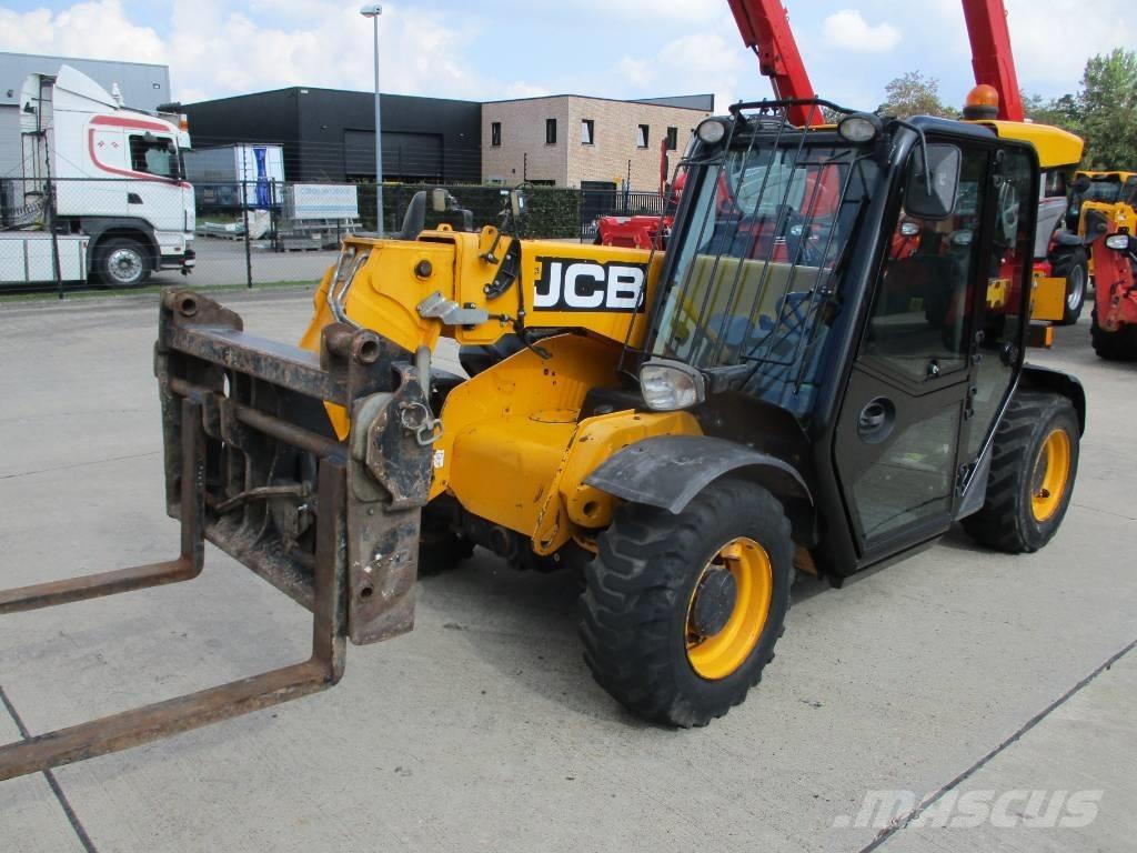 JCB 525-60 (382) Teleskopiniai krautuvai