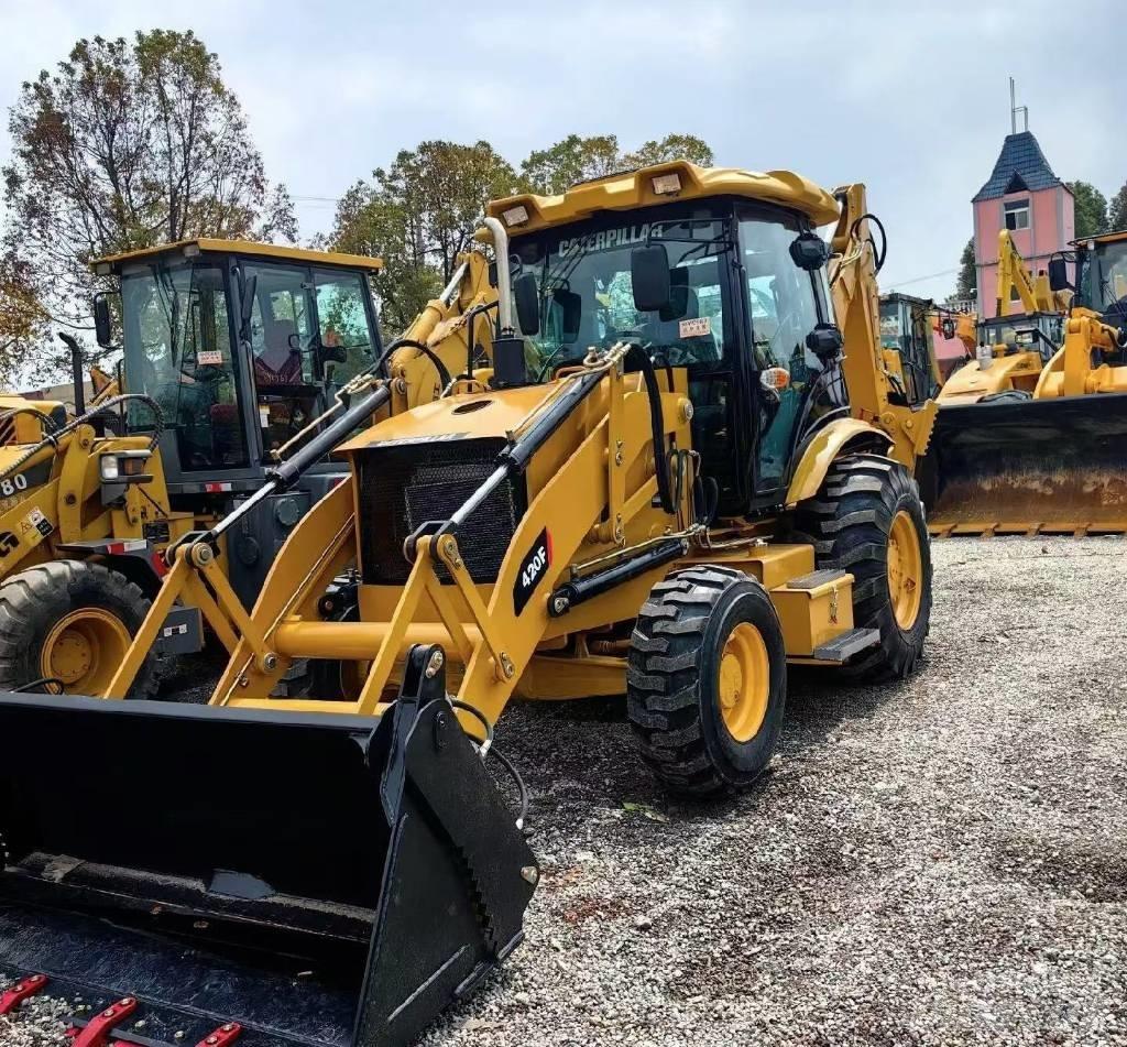 CAT 420 F Ekskavatoriniai krautuvai