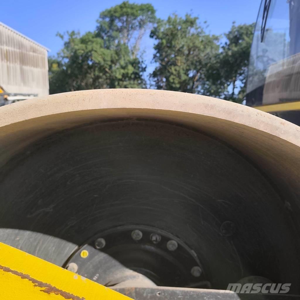 Bomag BW 219 D 5 Gruntiniai volai