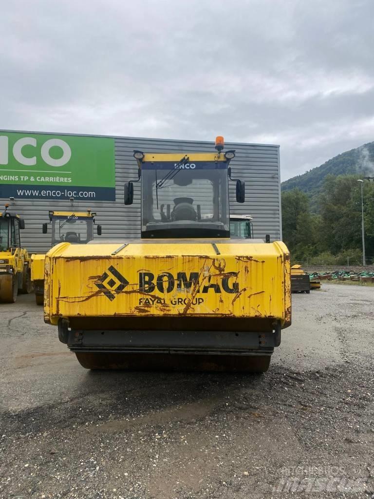 Bomag BW 219 D 5 Gruntiniai volai