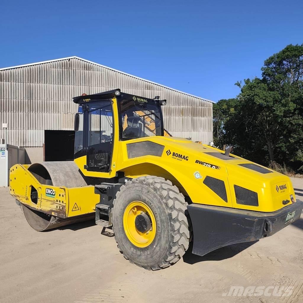 Bomag BW 219 D 5 Gruntiniai volai