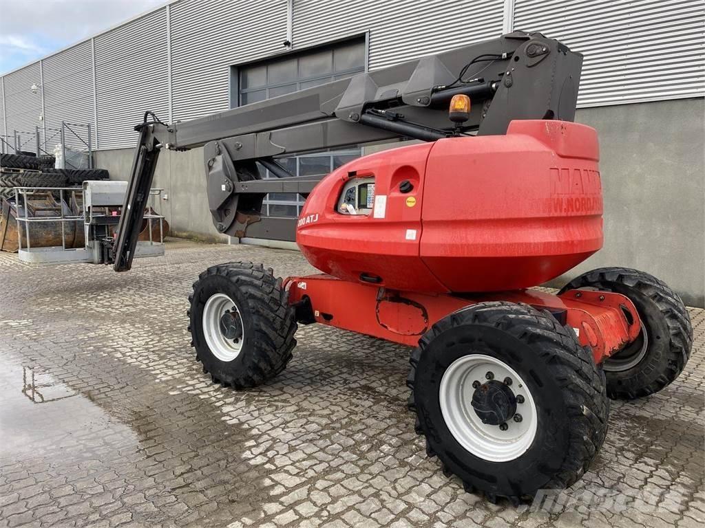 Manitou 200ATJ RC Alkūniniai keltuvai