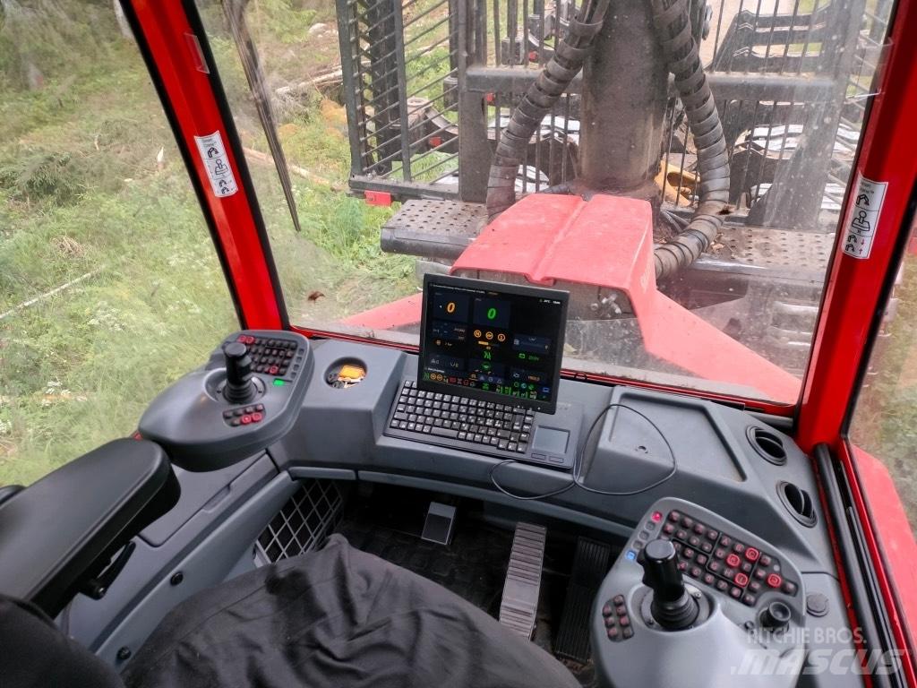 Komatsu 875 Naudoti miškovežiai (Forvarderiai)