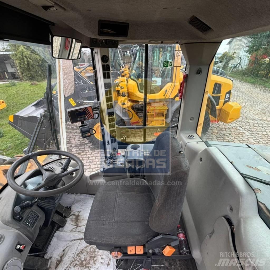 Volvo L 60 F Naudoti ratiniai krautuvai