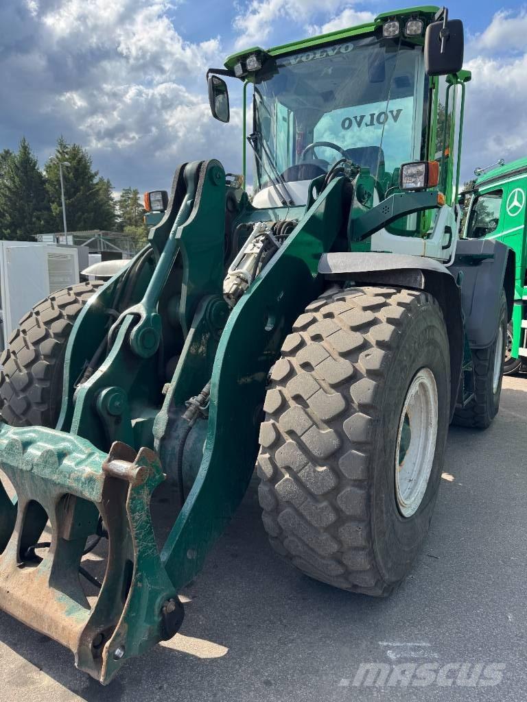 Volvo L 70 G Naudoti ratiniai krautuvai