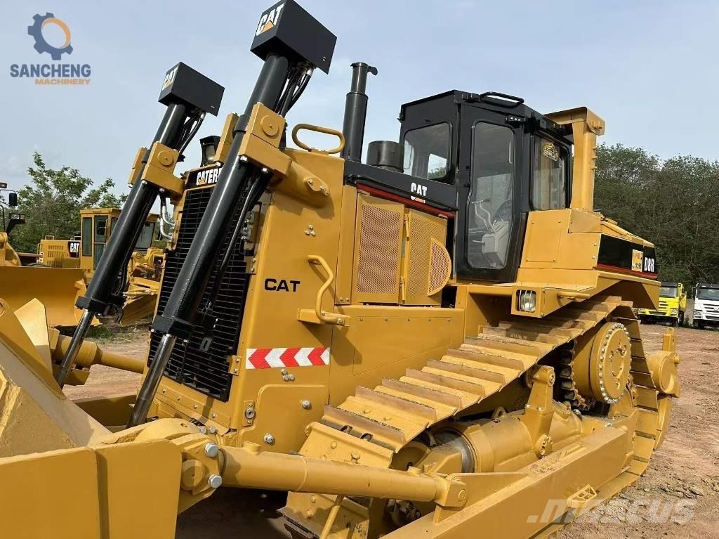 CAT D 8 R Vikšriniai buldozeriai