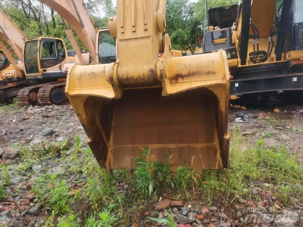 Komatsu PC 350-7 Vikšriniai ekskavatoriai