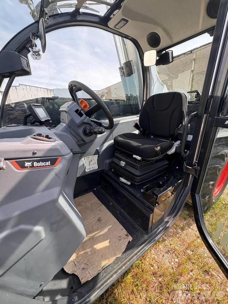 Bobcat TL 26.60 Teleskopiniai krautuvai žemės ūkiui