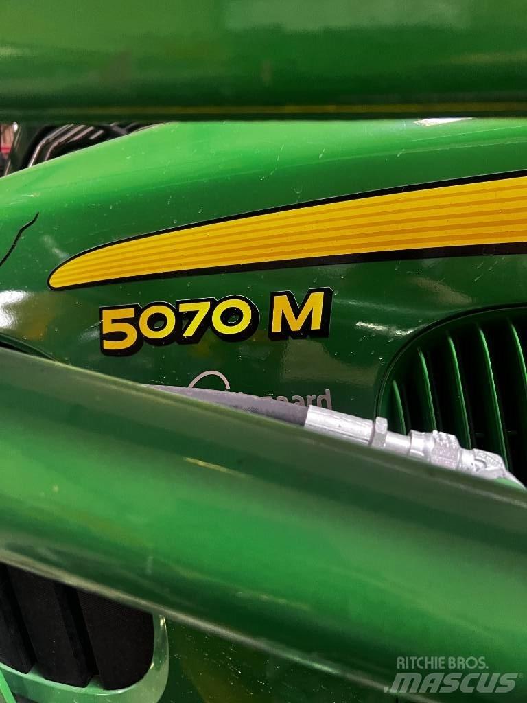 John Deere 5070 M Traktoriai