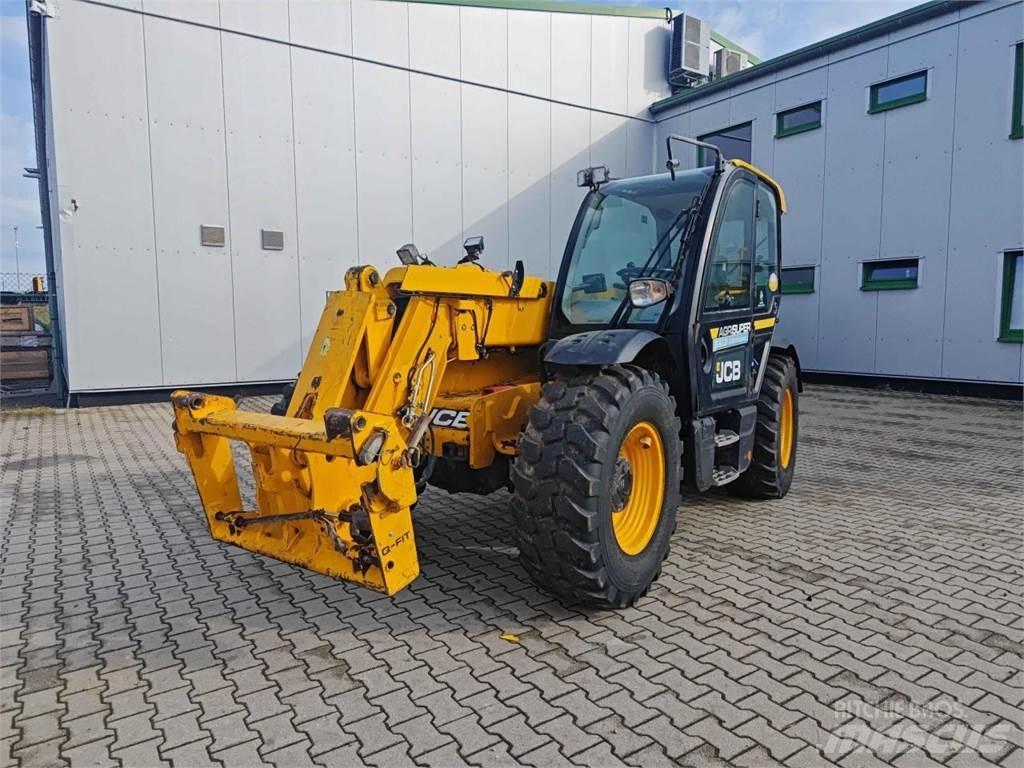 JCB 542-70 Teleskopiniai krautuvai žemės ūkiui