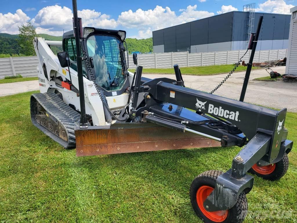 Bobcat T 870 Krautuvai su šoniniu pasukimu