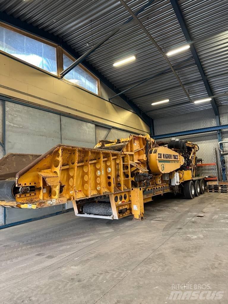 CBI 8400 Atliekų smulkintuvai
