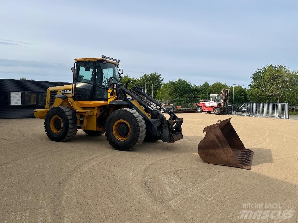 JCB 426 E HT Naudoti ratiniai krautuvai