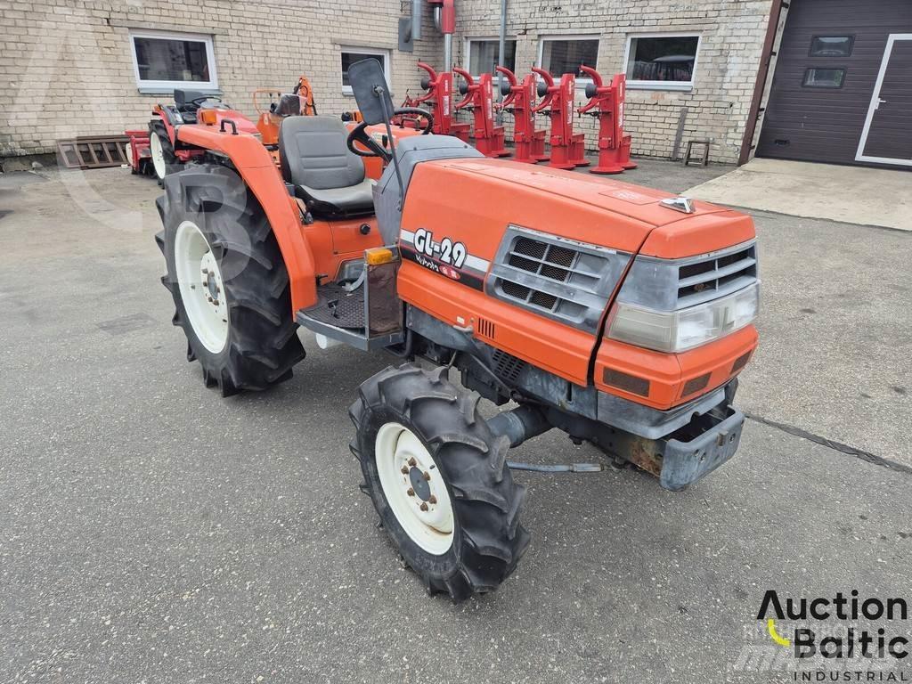 Kubota GL 29 Traktoriai