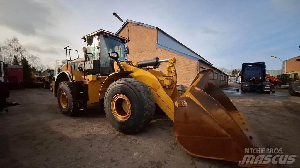 CAT 972M Met EPA Naudoti ratiniai krautuvai